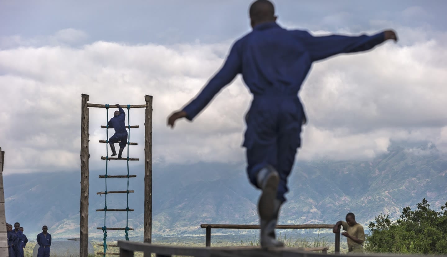 Virunga Rangers doing an obstacle course